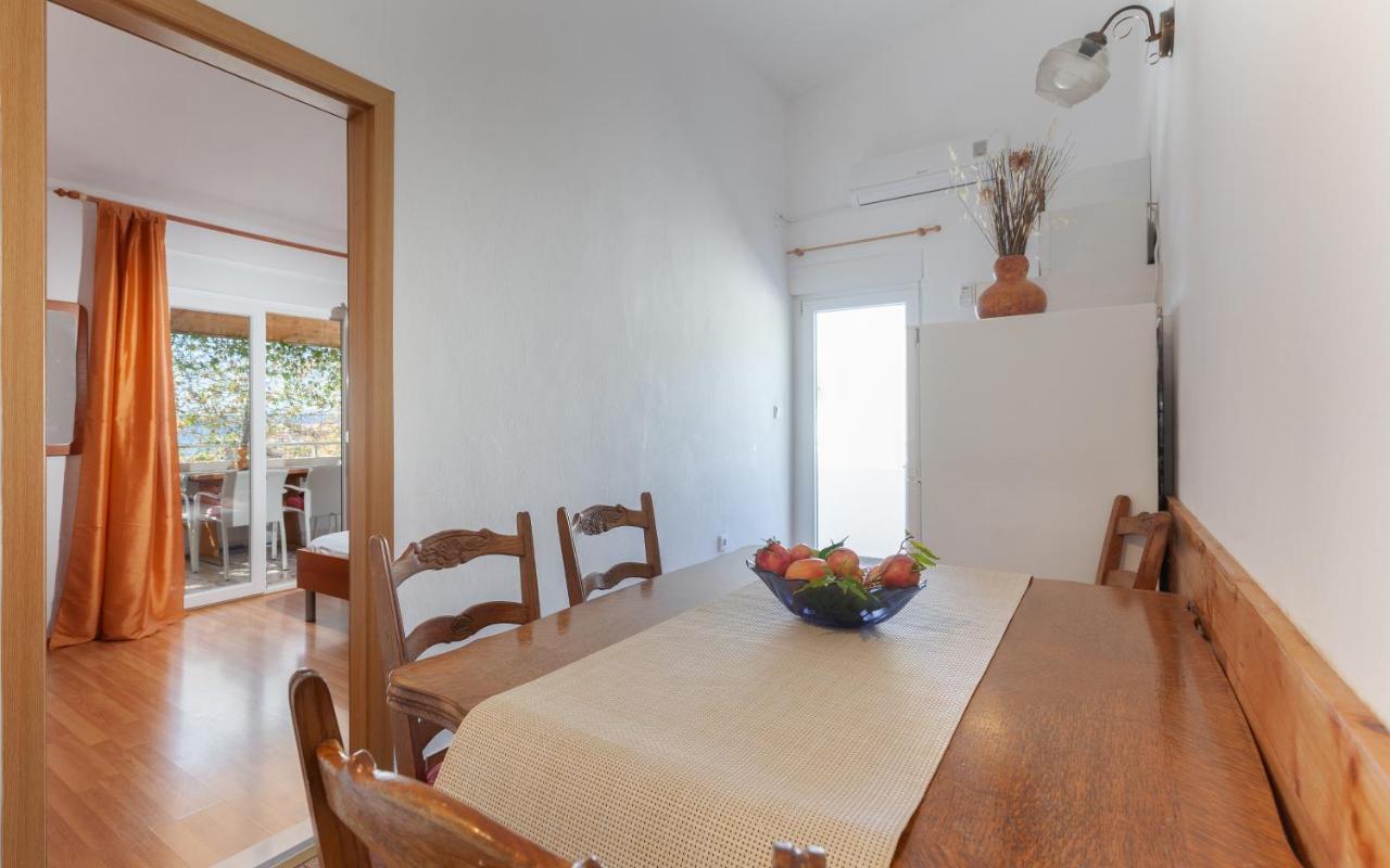 Apartments By The Sea Igrane, Makarska - 310 Ngoại thất bức ảnh