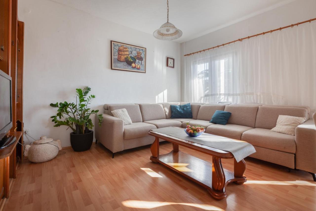 Apartments By The Sea Igrane, Makarska - 310 Ngoại thất bức ảnh