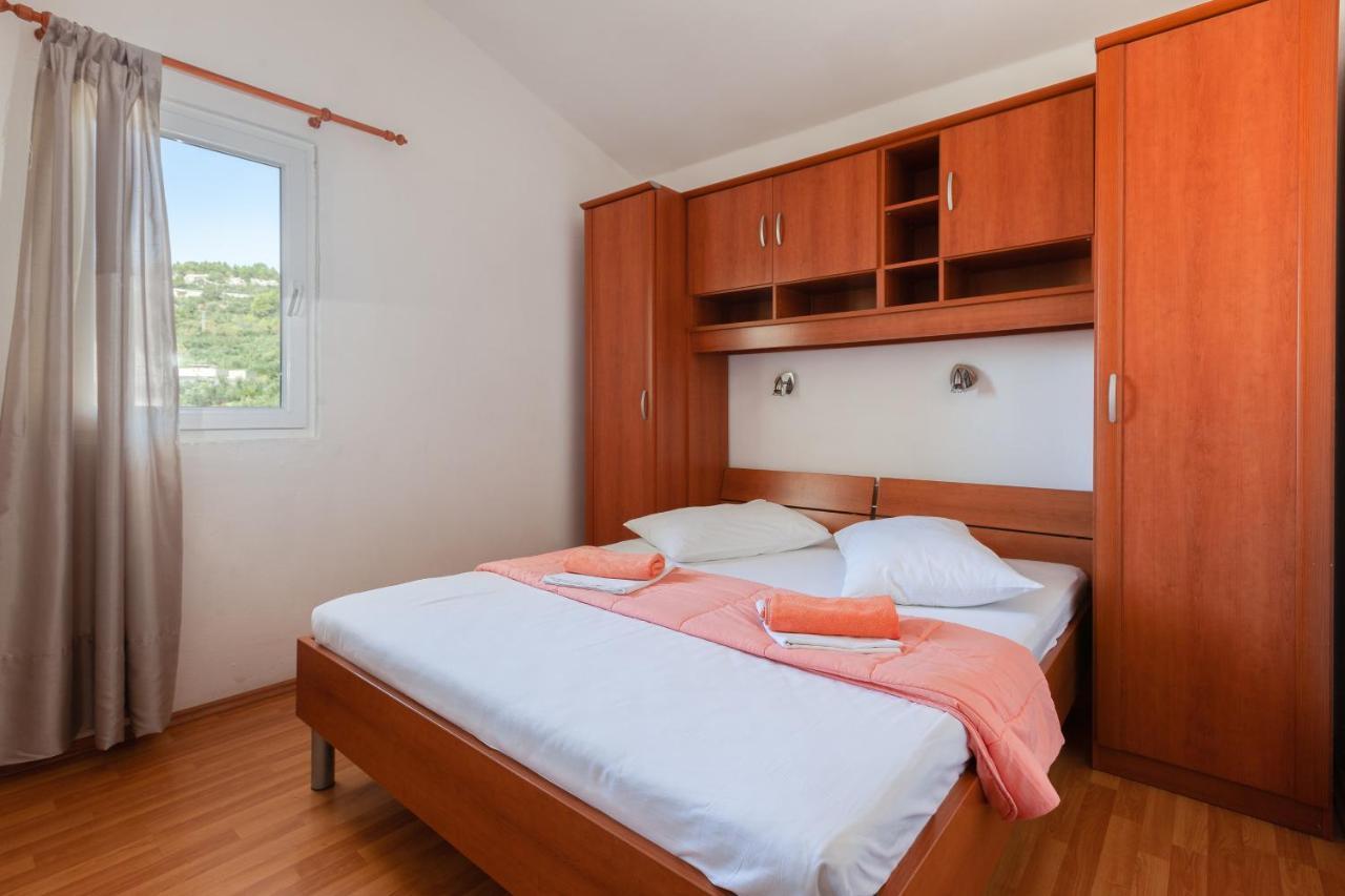 Apartments By The Sea Igrane, Makarska - 310 Ngoại thất bức ảnh
