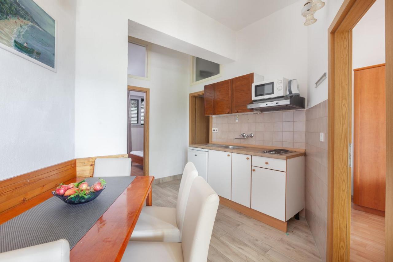 Apartments By The Sea Igrane, Makarska - 310 Ngoại thất bức ảnh