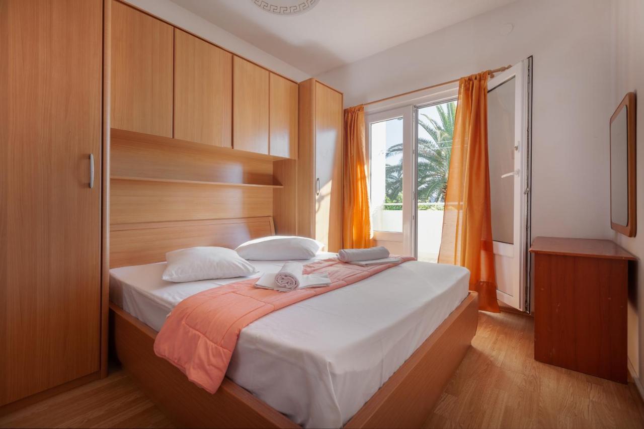 Apartments By The Sea Igrane, Makarska - 310 Ngoại thất bức ảnh